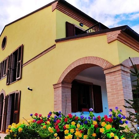 Il Villaggio Delle Fate Macerata Esterno foto